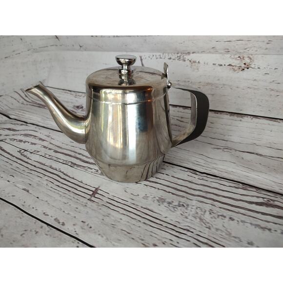 Winco Stainless Goose Neck 20 Oz Tea Pot 4 Cup Coffee Carafe Infusing kettle - Picture 2 of 9